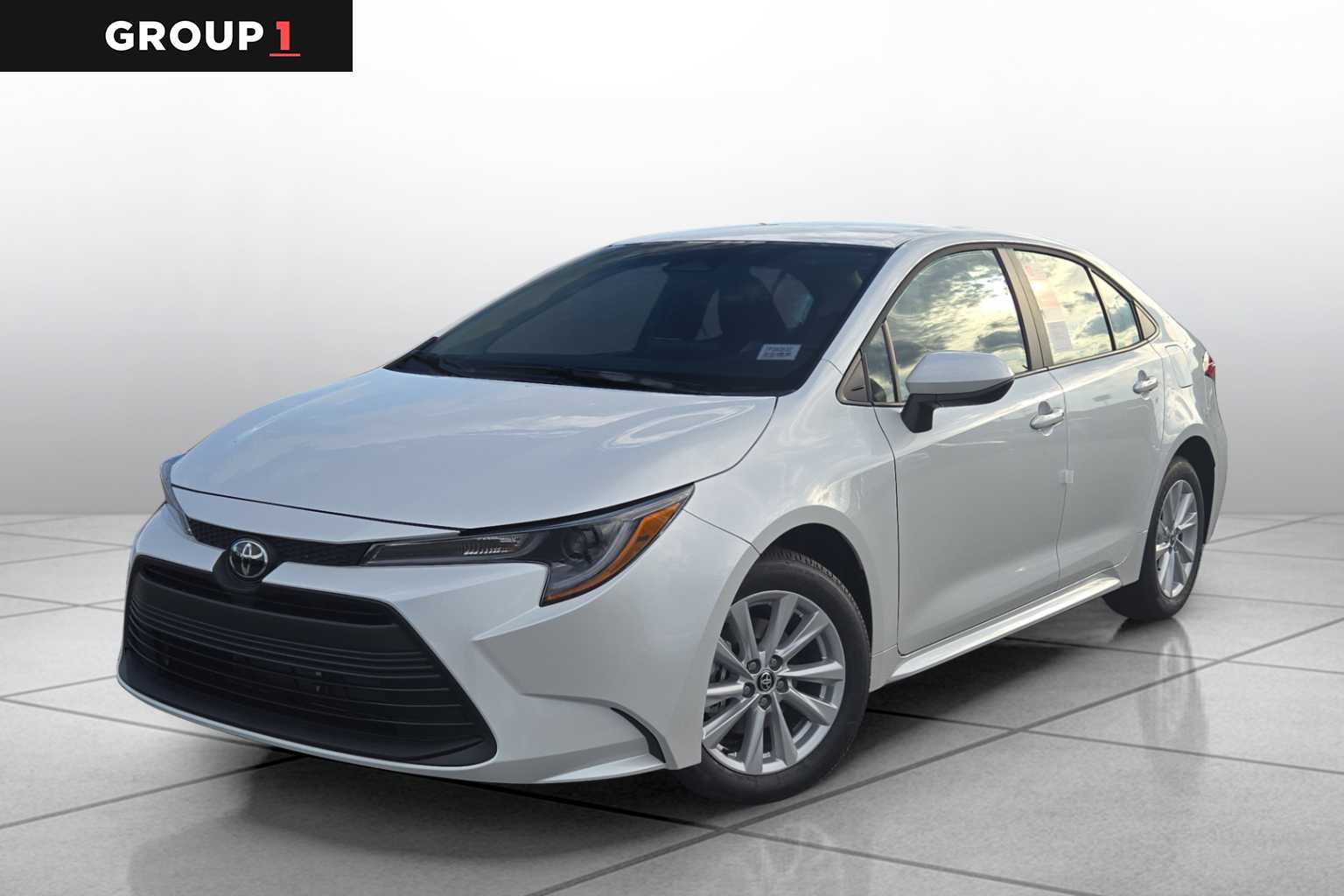 2026 Toyota Corolla LE's photo