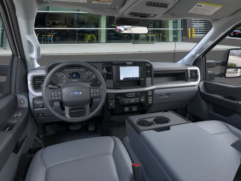 2025 Ford F-550 XL photo 9