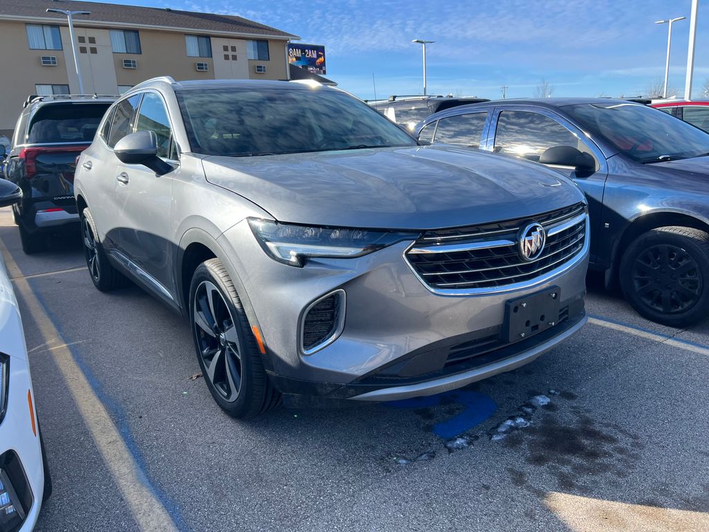 2022 Buick Envision Essence's photo