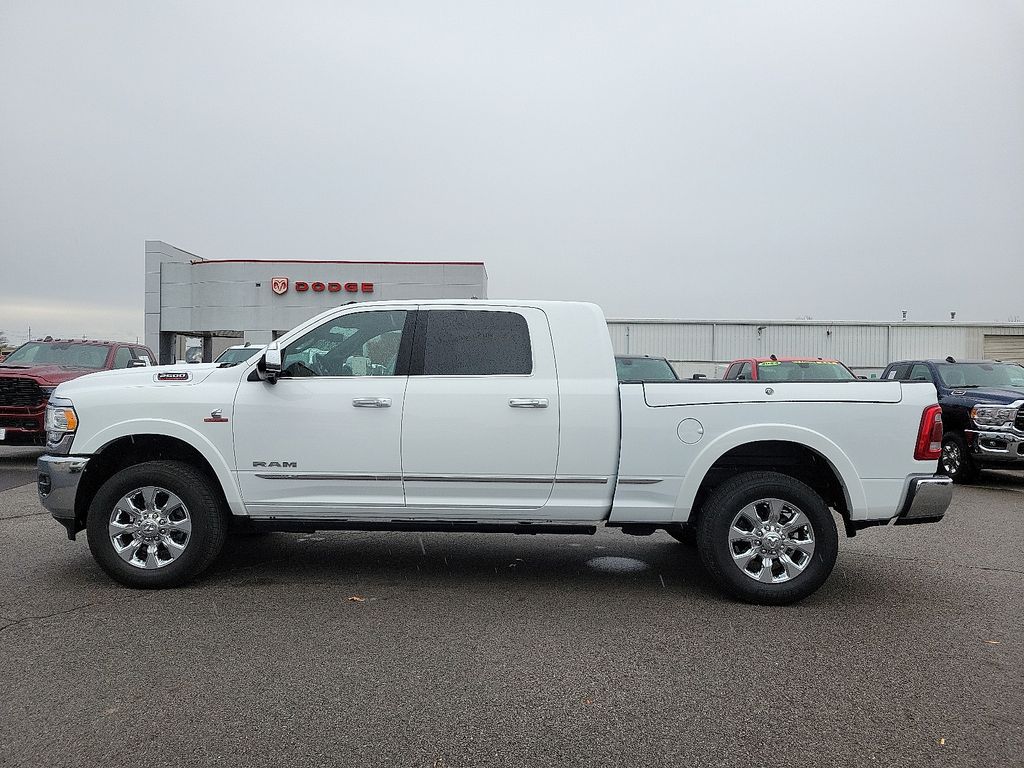 2022 Ram 2500 Limited photo 3