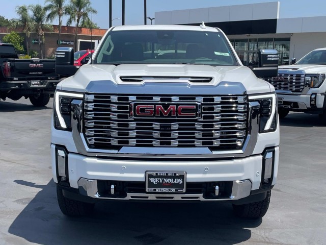 2025 GMC Sierra 2500 HD Denali