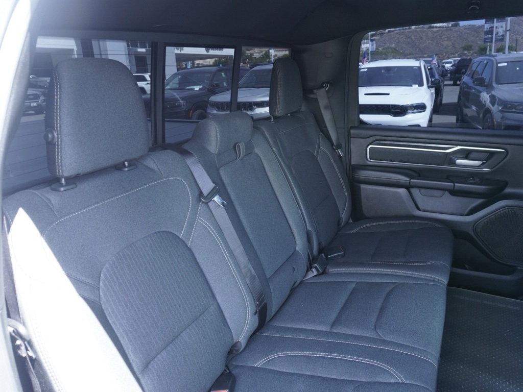 2020 Ram 1500 Big Horn Night Edition photo 22