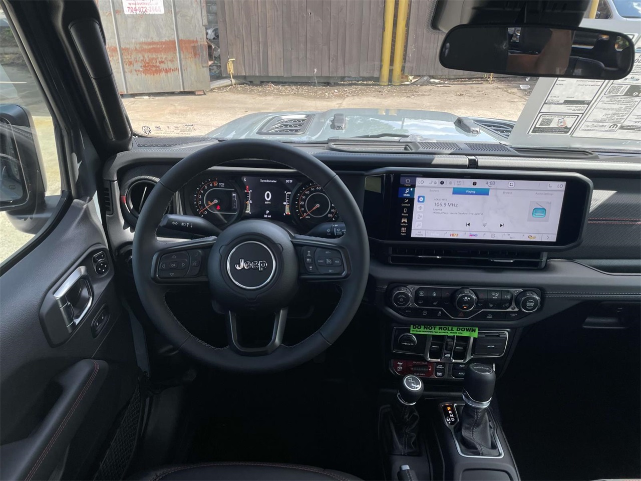 2025 Jeep Wrangler Rubicon photo 8