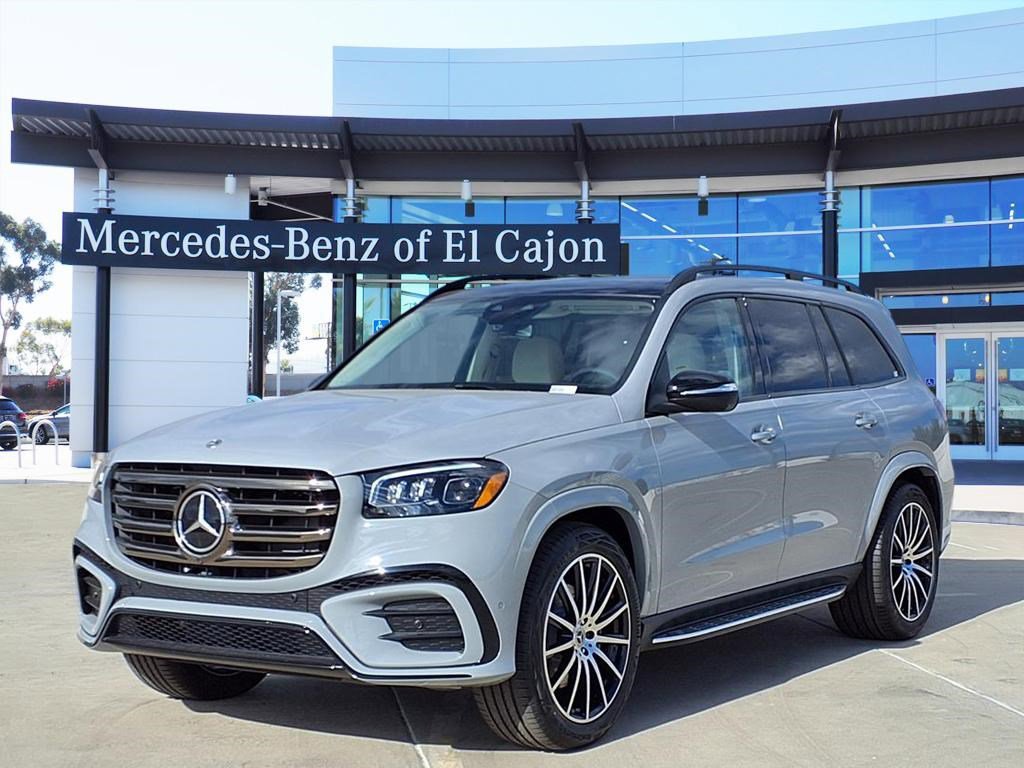 2026 Mercedes-Benz GLS Base's photo