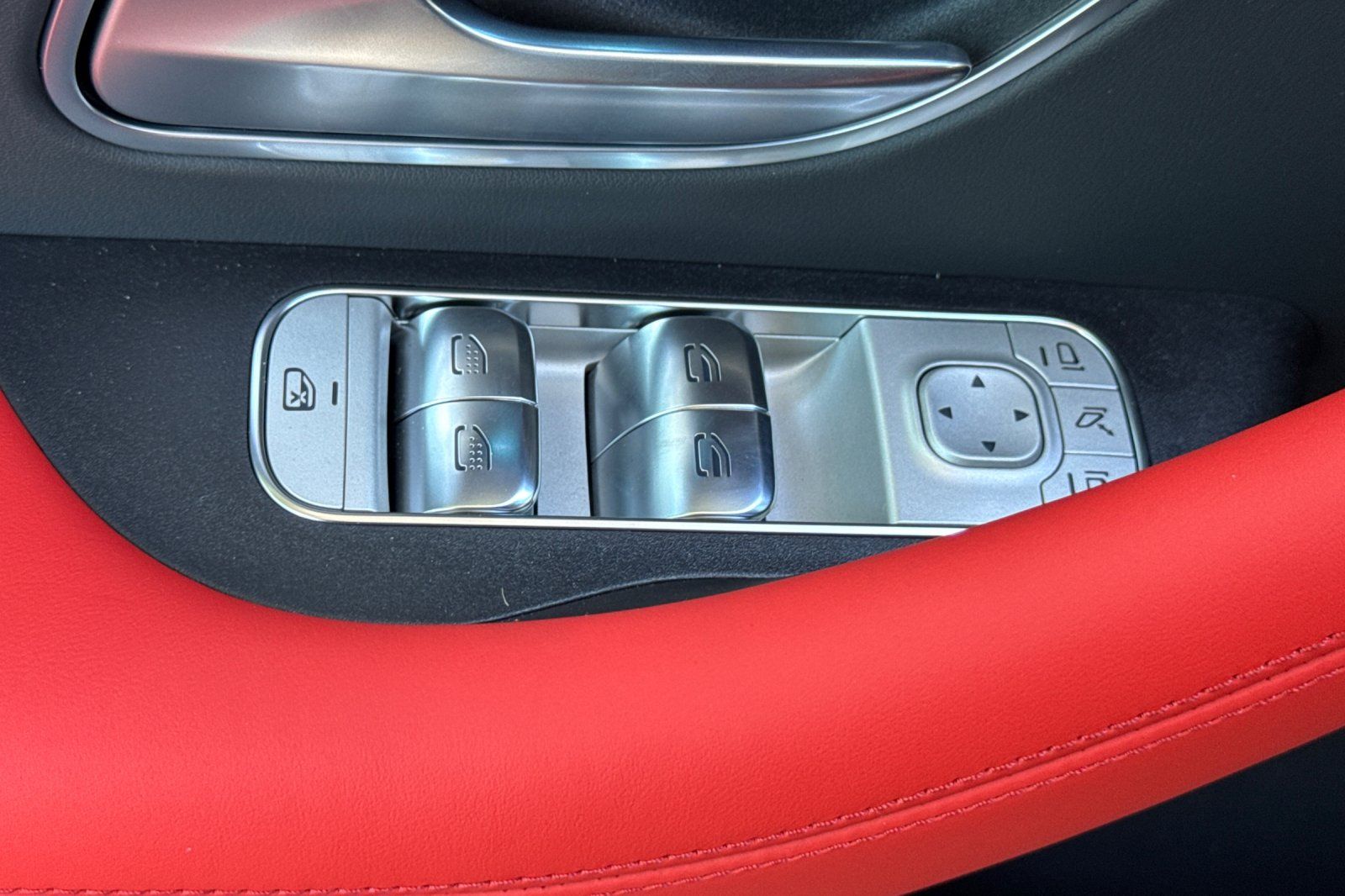 2026 Mercedes Benz GLE 63 S AMG 4MATIC photo 19