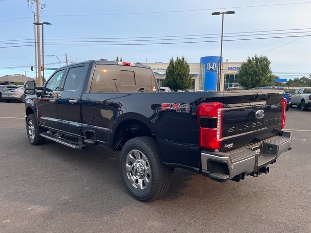 2025 Ford F-350 photo 15