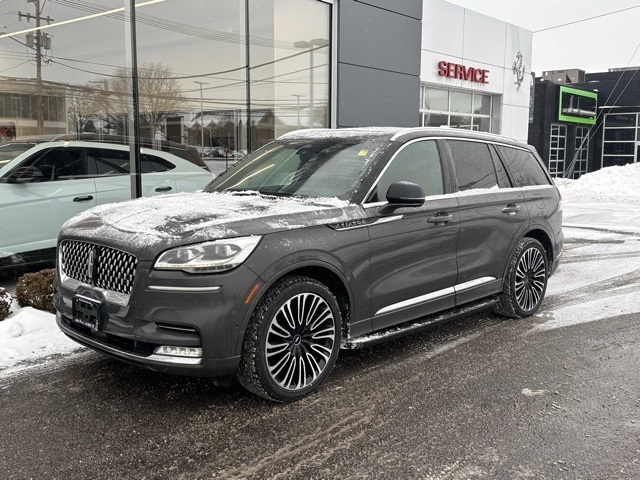 2023 Lincoln Aviator Black Label's photo