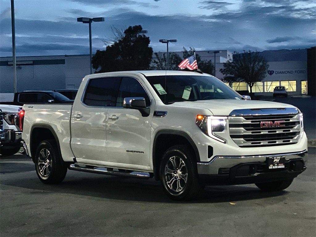2026 Gmc Sierra 1500 SLE photo 3