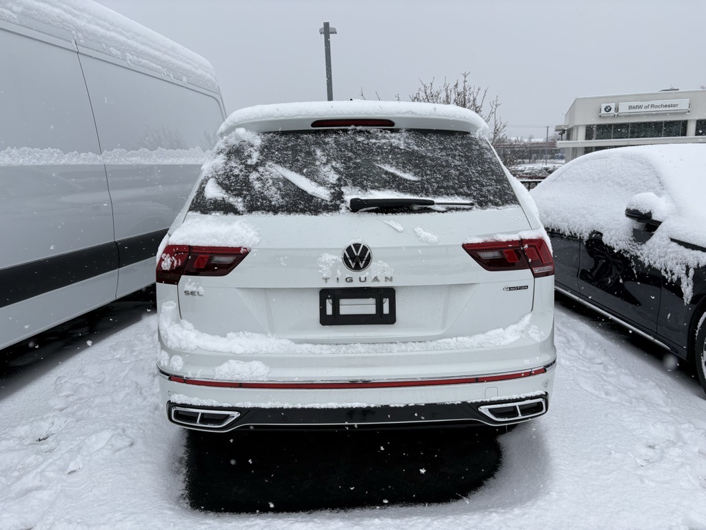 2023 Volkswagen Tiguan SEL R-Line Black photo 3