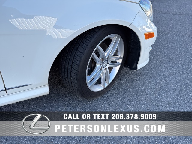 2012 Mercedes Benz C 300 4MATIC photo 10