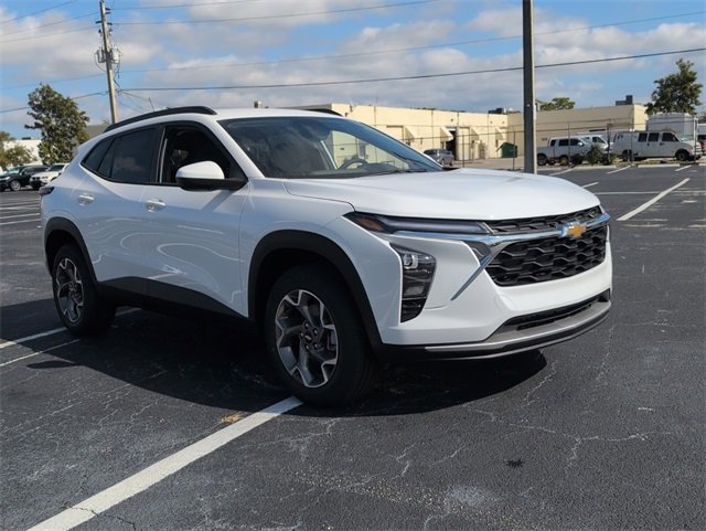 2026 Chevrolet Trax LT's photo