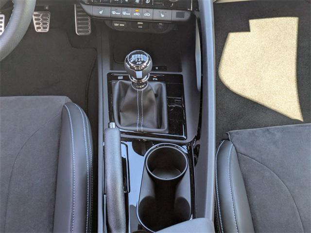 2025 Hyundai Elantra N photo 17