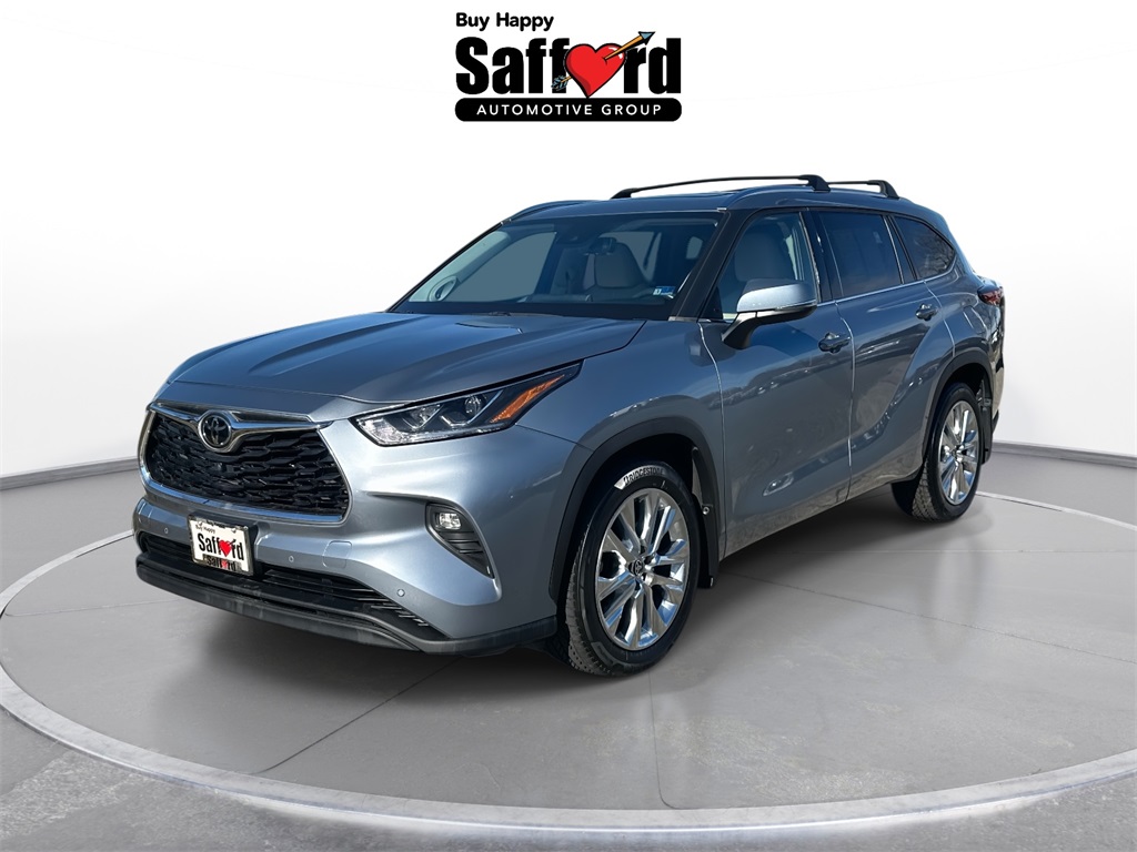 2021 Toyota Highlander Limited's photo