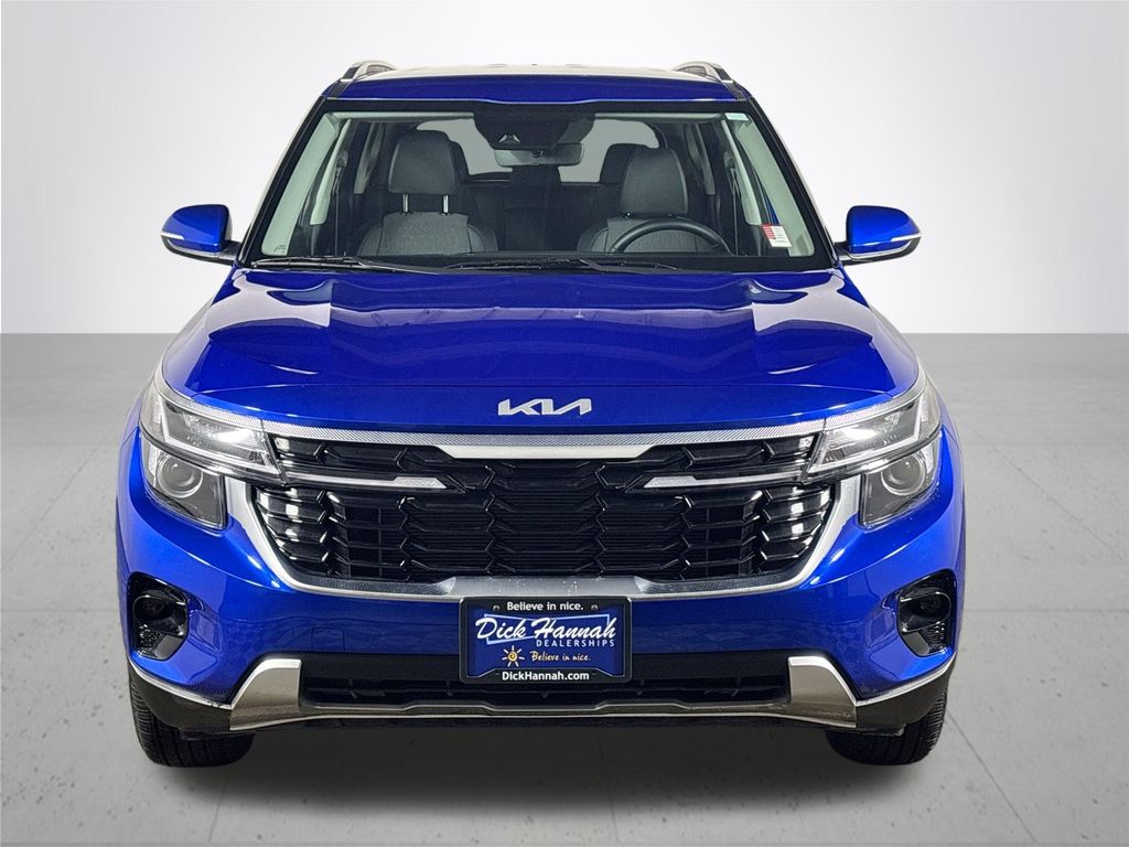 2025 Kia Seltos S photo 3