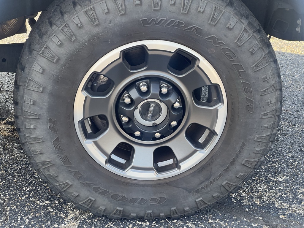 2023 Ford F-250 photo 14