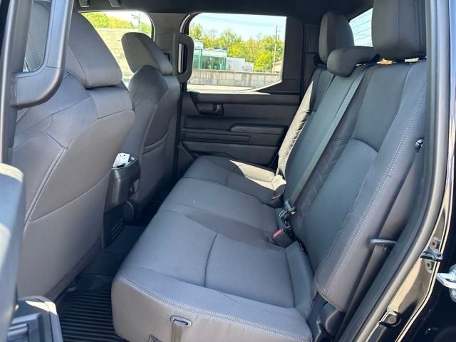 2025 Toyota Tacoma SR5 4x4 Double Cab photo 16