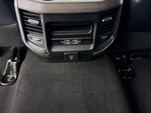2025 Ram 2500 Laramie photo 25