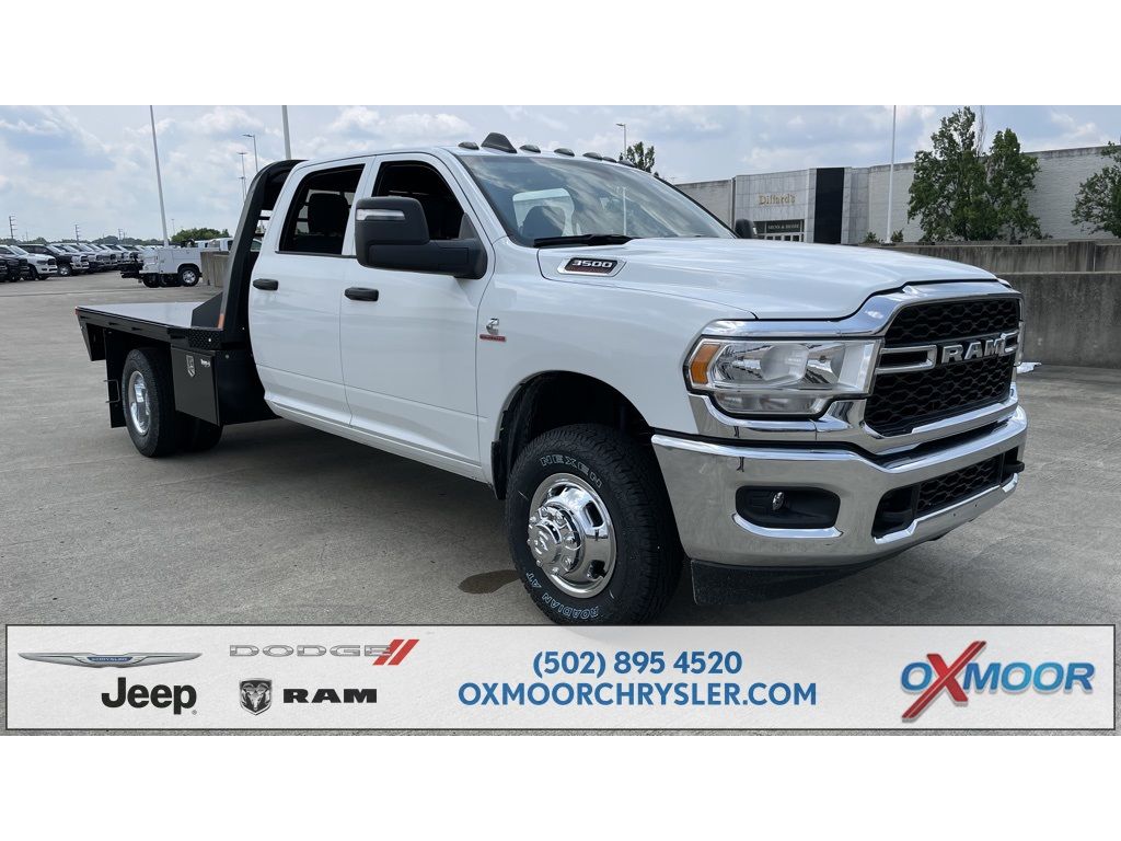 2024 RAM Ram 3500 Chassis Cab Tradesman's photo