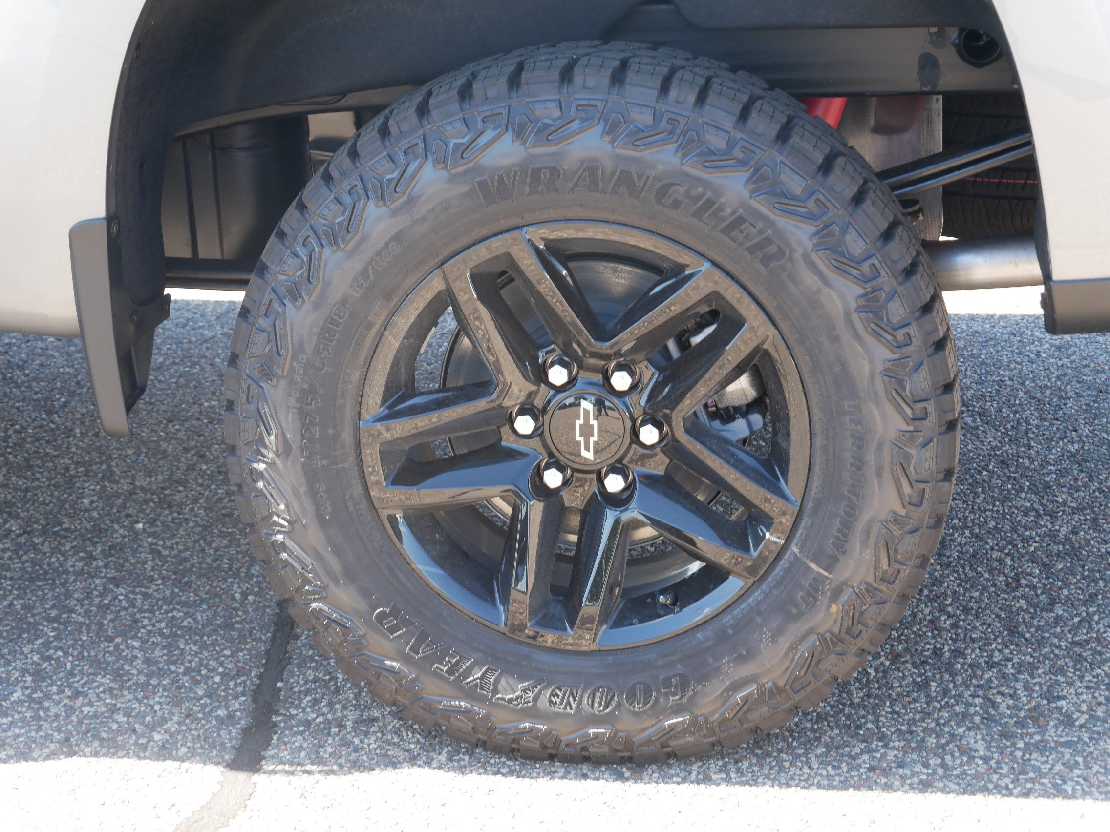 2026 Chevrolet Silverado 1500 Custom Trail Boss photo 3