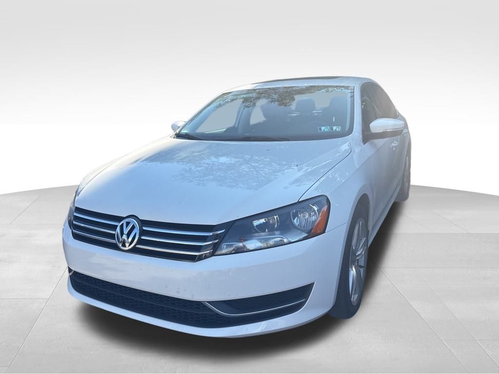 2014 Volkswagen Passat SE photo 8