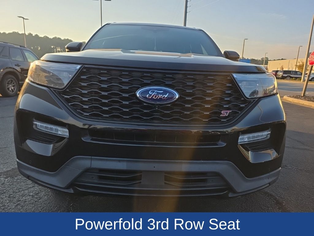 2020 Ford Explorer ST photo 2