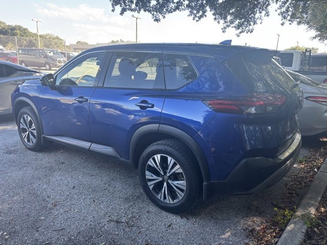 2021 Nissan Rogue SV photo 4