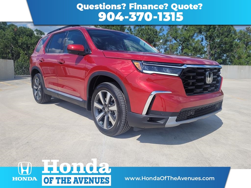 2025 Honda Pilot Touring's photo