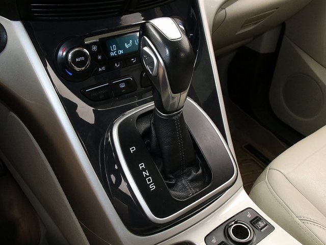 2013 Ford Escape SEL photo 20