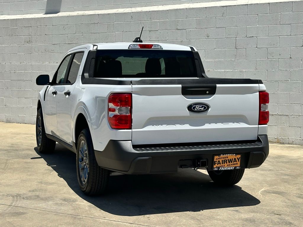 2025 Ford Maverick XLT photo 4