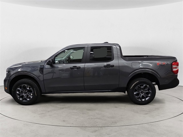 2025 Ford Maverick XLT photo 2