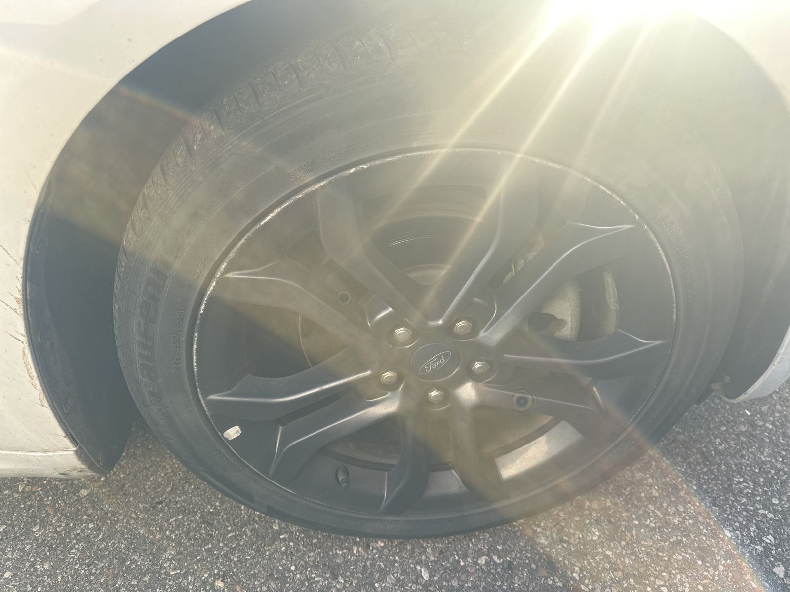 2018 Ford Fusion Hybrid SE photo 4