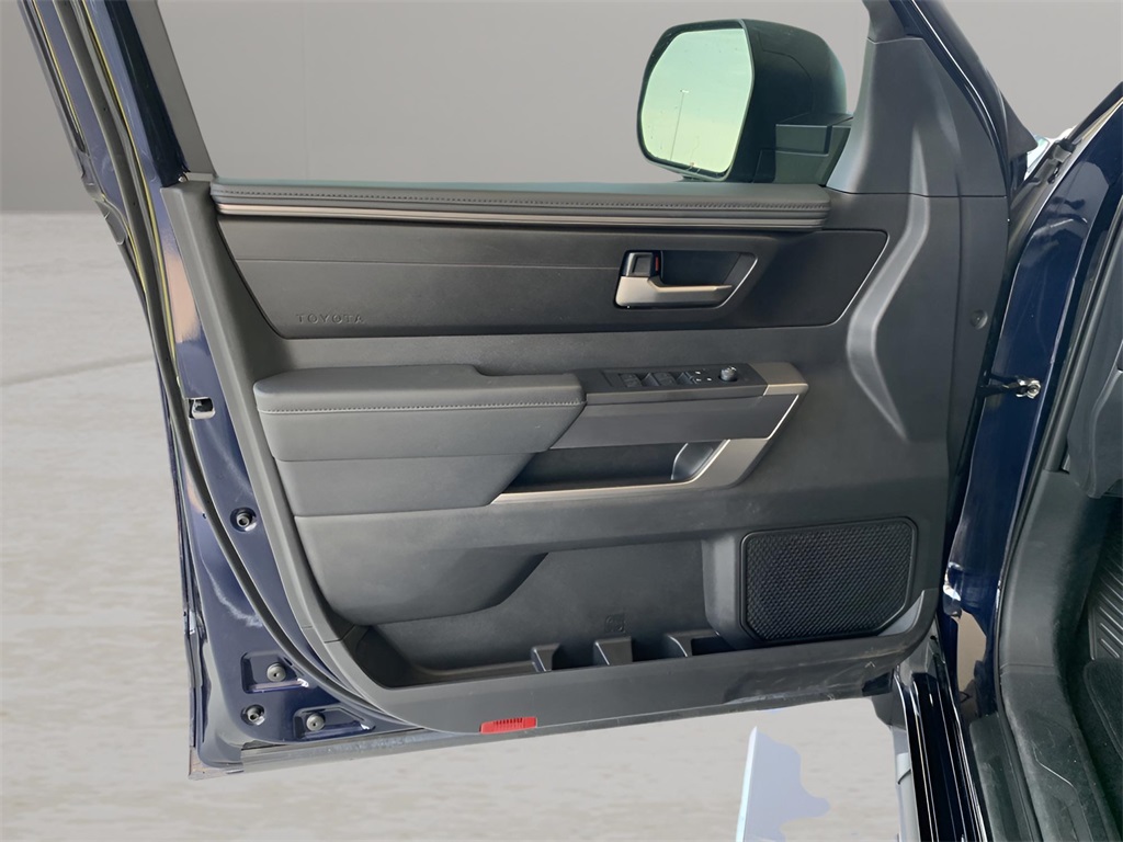 2024 Toyota Tundra SR5 photo 10