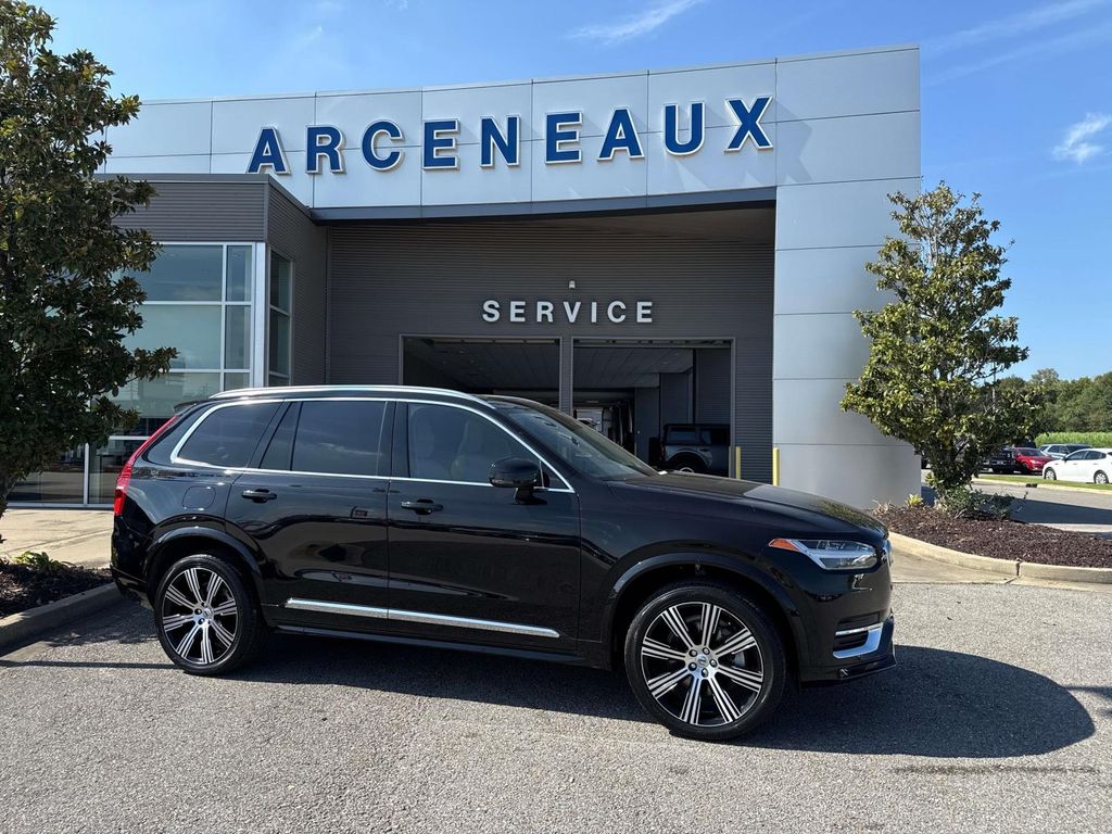 2023 Volvo XC90 Ultimate's photo