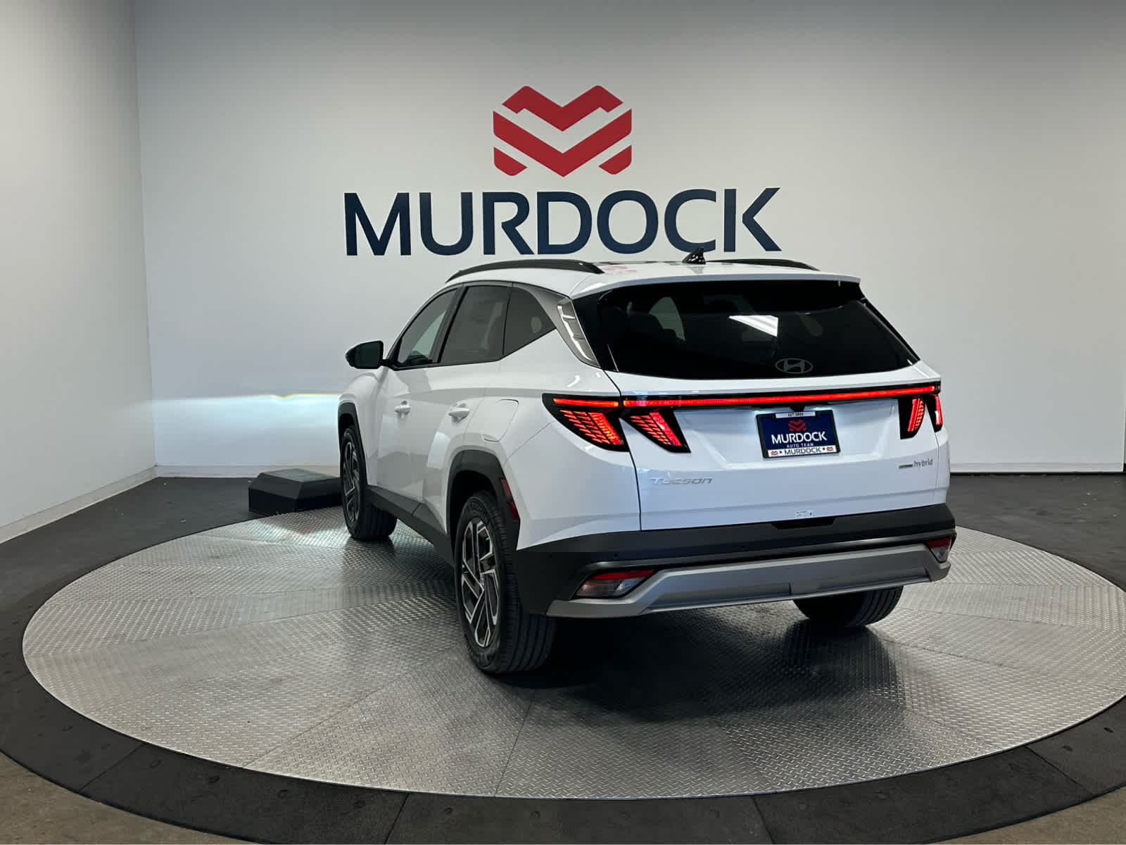 2026 Hyundai Tucson Hybrid Limited Sport photo 3