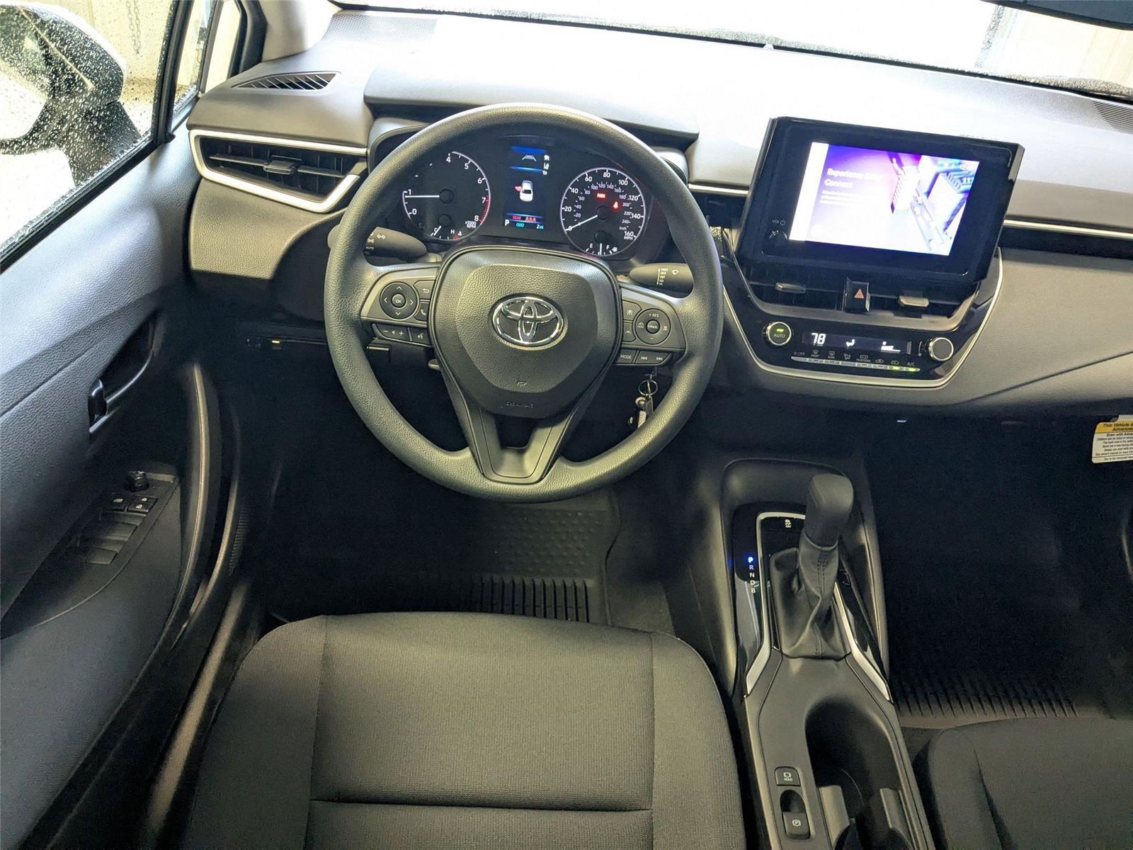 2025 Toyota Corolla LE photo 25