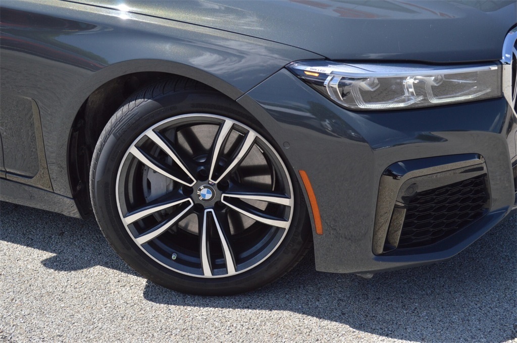 2021 Bmw 750i xDrive photo 3