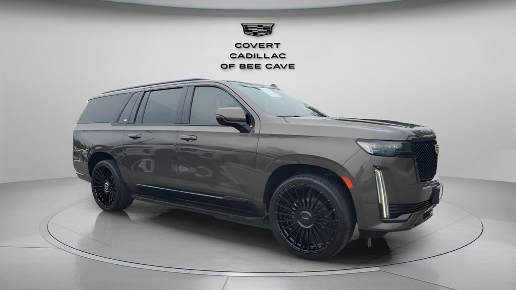 2021 Cadillac Escalade ESV Sport's photo