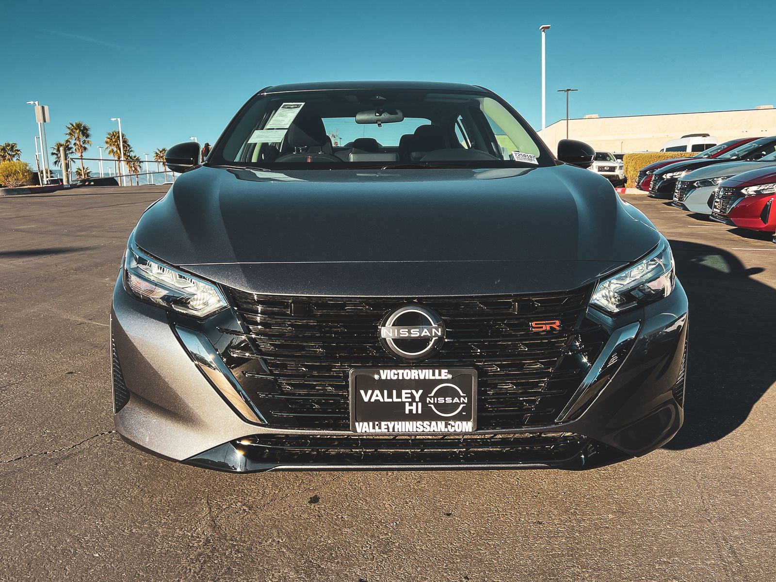 2025 Nissan Sentra SR photo 4