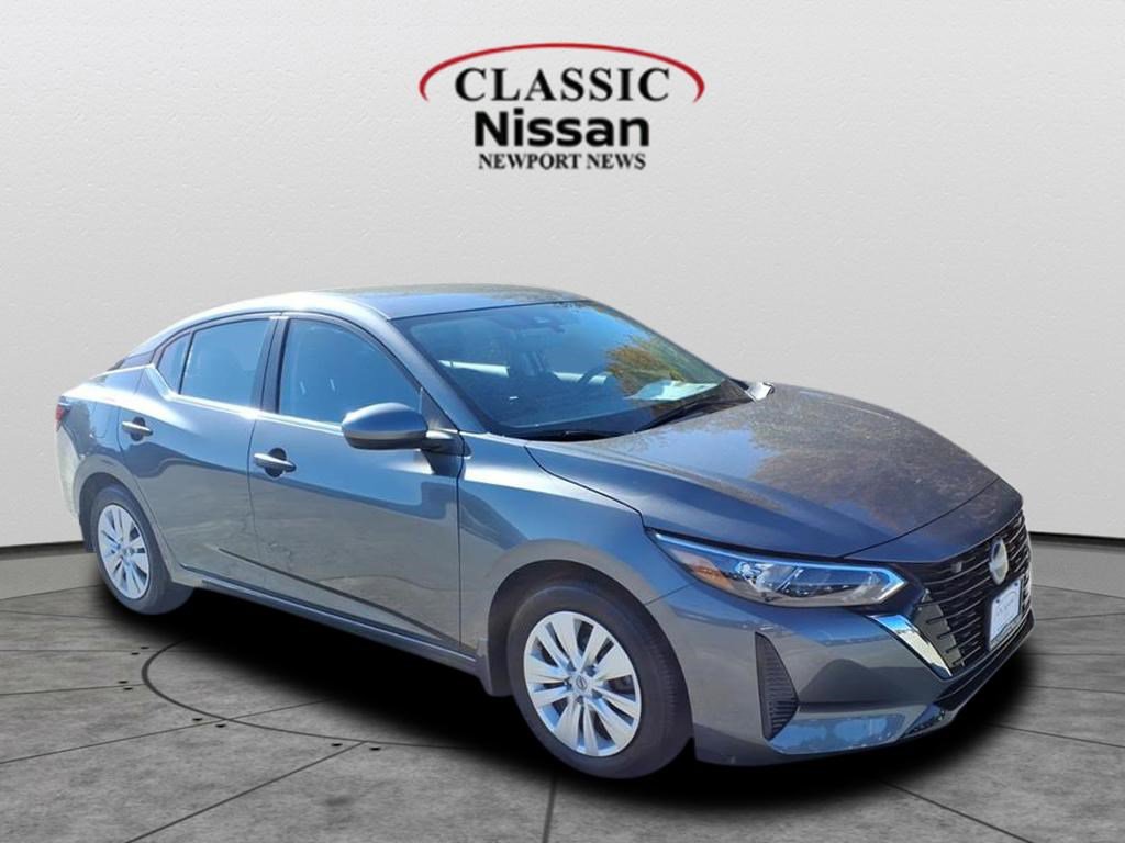 2025 Nissan Sentra S's photo