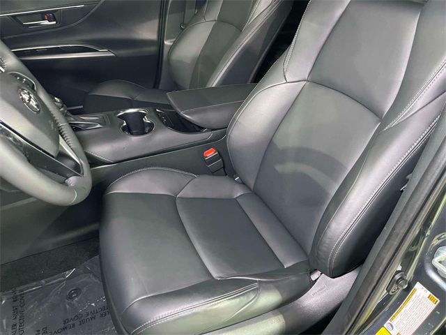 2024 Toyota Venza XLE photo 4