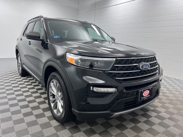 2022 Ford Explorer XLT's photo