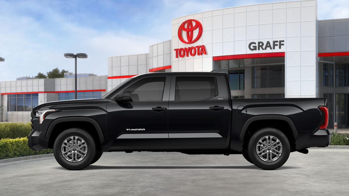 2026 Toyota Tundra SR5 CrewMax photo 2