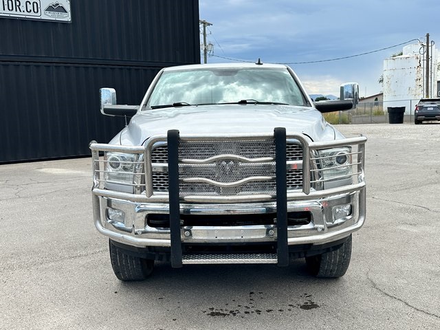 2017 Ram 3500 Laramie photo 2