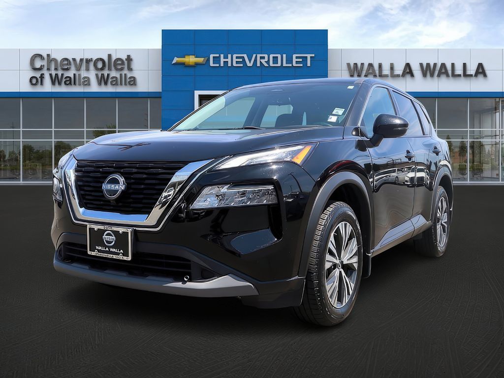 2022 Nissan Rogue SV photo 2