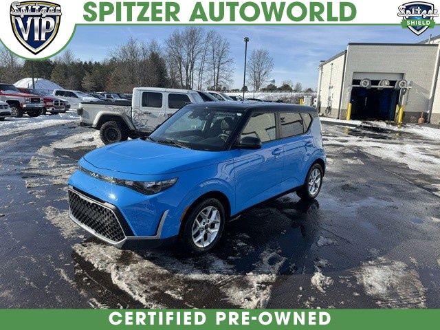 2023 Kia Soul S's photo