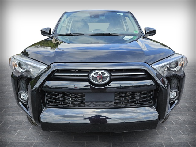 2024 Toyota 4Runner SR5 photo 2