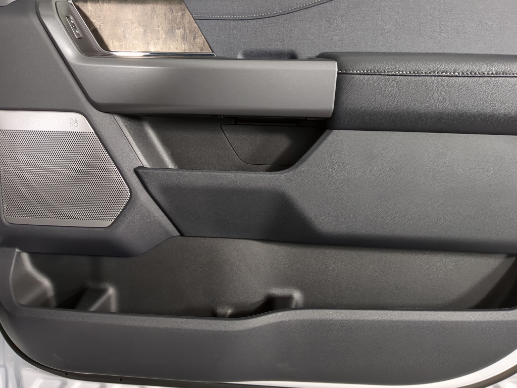 2026 Ford F-250 Lariat photo 11