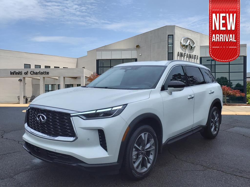 2025 INFINITI QX60 LUXE's photo