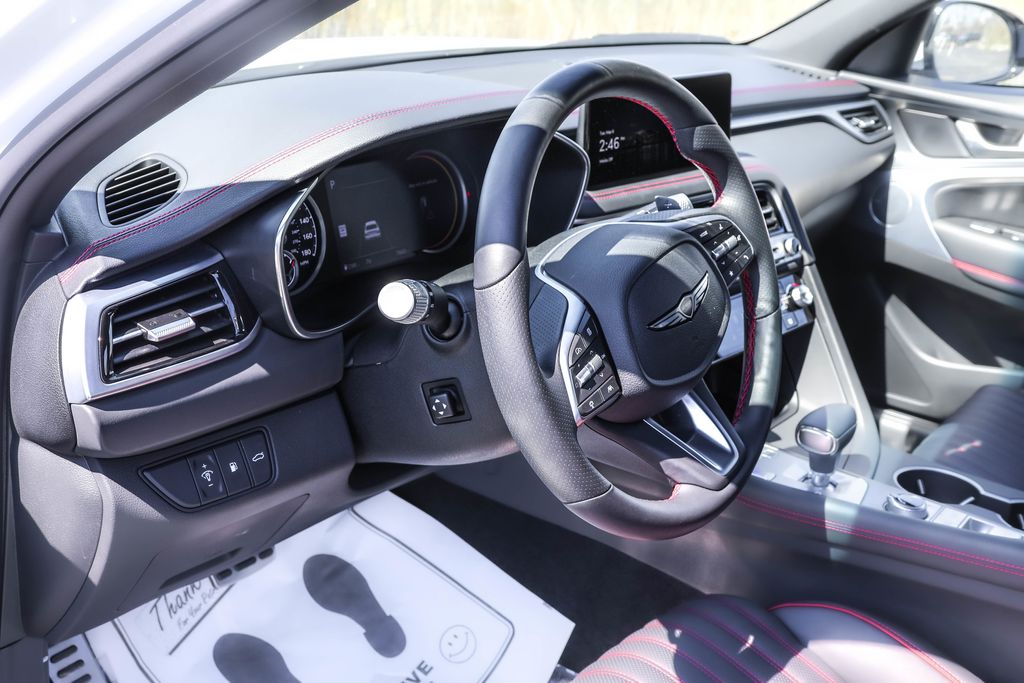 2025 Genesis G70 3.3T Sport Advanced photo 3