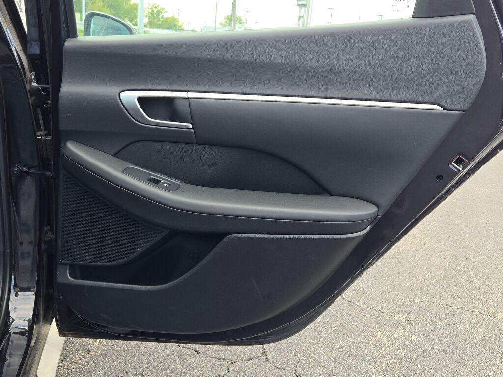 2024 Hyundai Sonata SEL photo 11